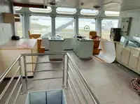 Kapal suplai untuk dijual