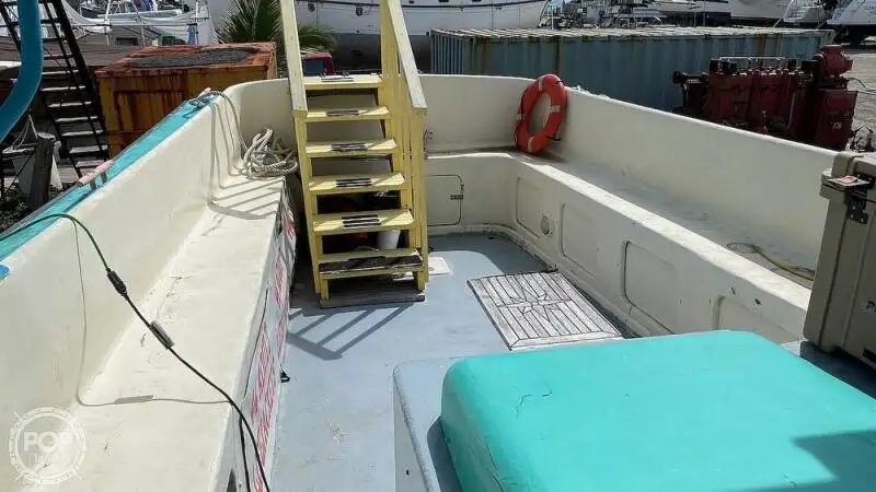 Kapal pesiar untuk dijual