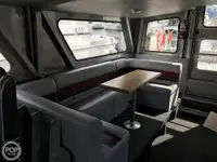 Kapal kru untuk dijual
