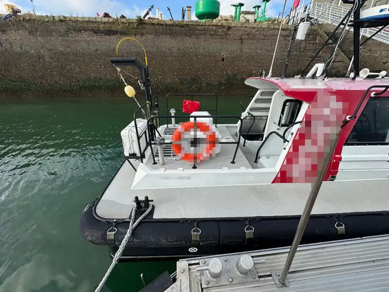 Kapal pandu untuk dijual