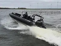 Kapal kontainer untuk dijual