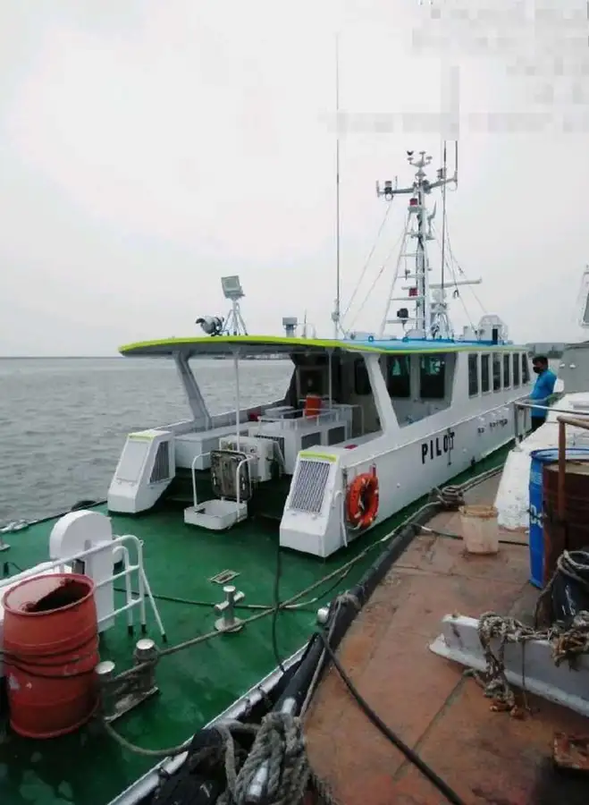 Kapal pandu untuk dijual
