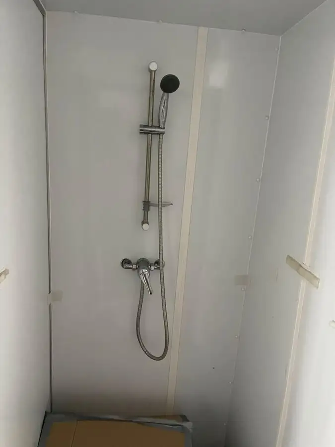 Kapal kontainer untuk dijual
