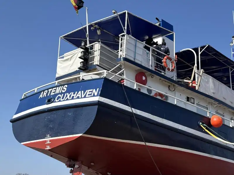 Kapal pengangkut barang curah untuk dijual