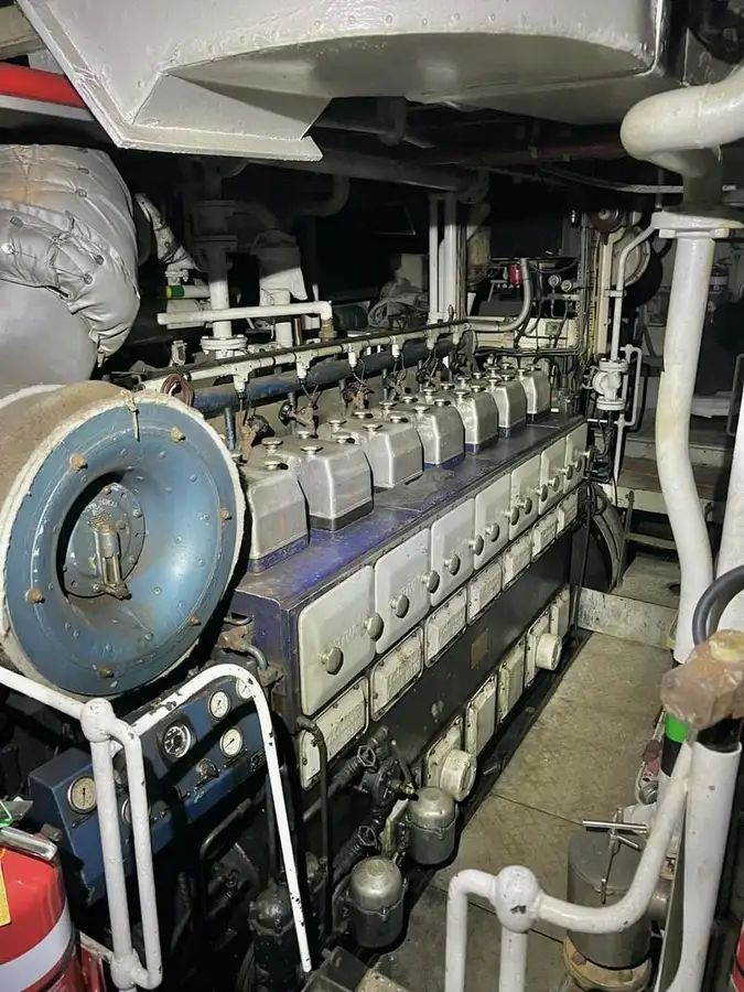 Kapal pukat untuk dijual