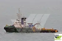 Kapal penarik dijual
