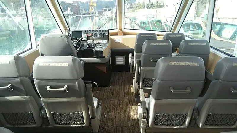 Kapal kru untuk dijual