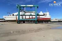 Katamaran untuk dijual