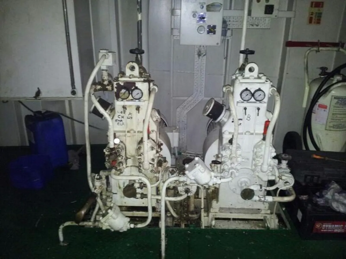 Kapal tunda untuk dijual