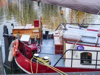 Kapal pengangkut barang curah untuk dijual