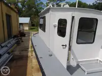 Kapal patroli untuk dijual