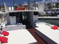 Kapal pesiar untuk dijual