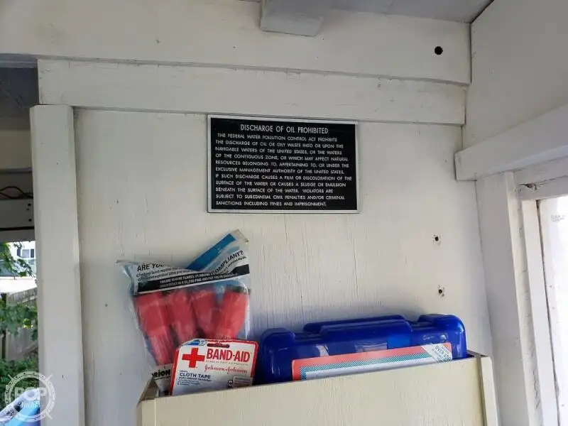 Kapal feri untuk dijual