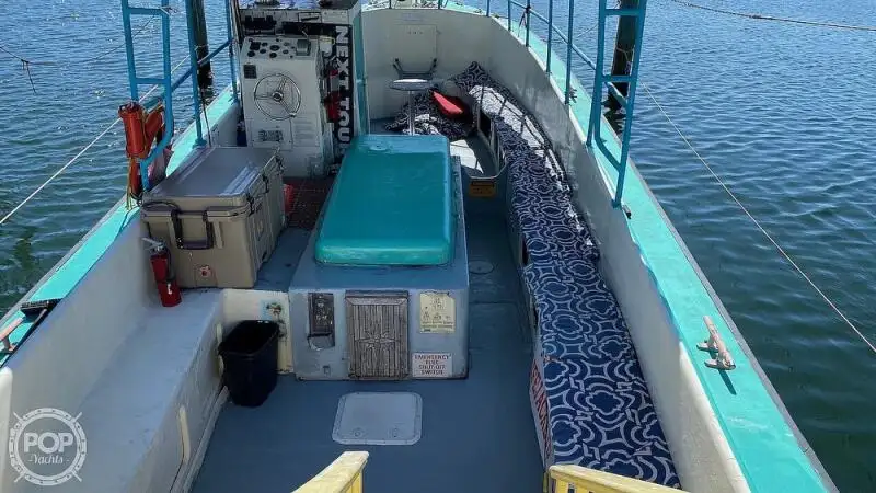 Kapal pesiar untuk dijual