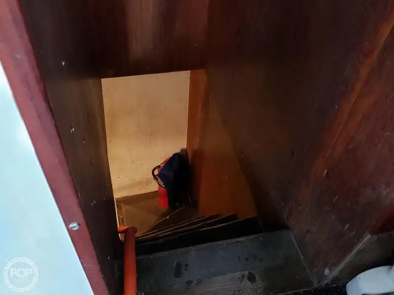 Kapal feri untuk dijual