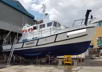 Kapal survei untuk dijual