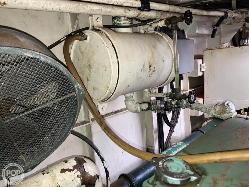 Kapal pendarat, tank untuk dijual