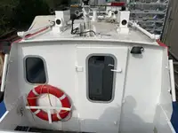 Kapal patroli untuk dijual