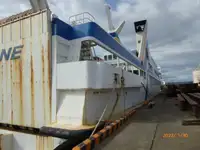 Kapal feri untuk dijual