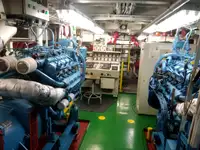 Kapal penarik dijual