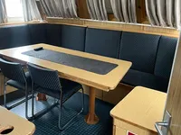 Kapal patroli untuk dijual
