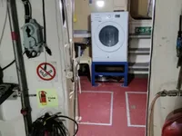 Kapal survei untuk dijual
