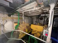 Kapal kontainer untuk dijual