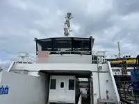 Kapal kontainer untuk dijual