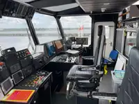 Kapal kontainer untuk dijual
