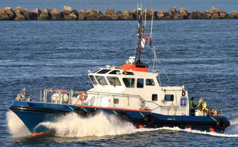 Kapal kru untuk dijual