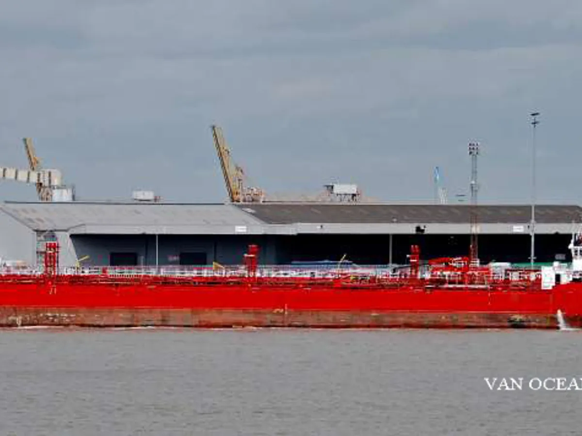 Kapal tanker minyak/kimia untuk dijual
