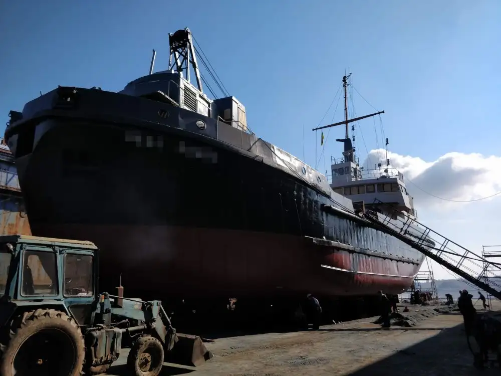 Kapal keruk untuk dijual