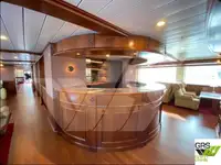 Kapal pesiar untuk dijual