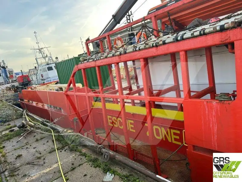 Kapal suplai untuk dijual