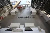 Katamaran untuk dijual