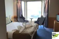 Kapal pesiar untuk dijual