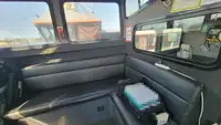 Kapal kontainer untuk dijual