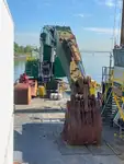 Kapal keruk untuk dijual