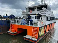 Kapal kontainer dijual