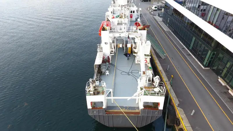 Kapal kontainer untuk dijual