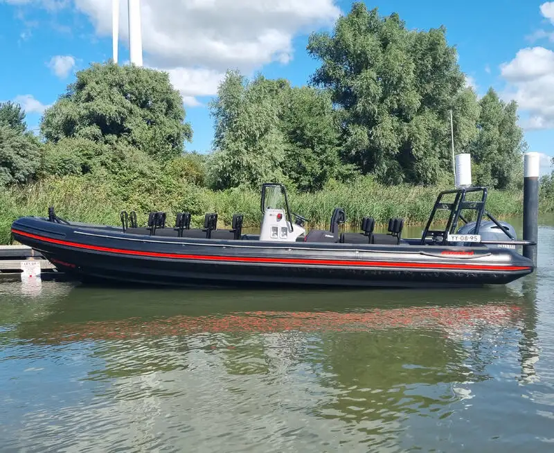 Kapal kontainer untuk dijual
