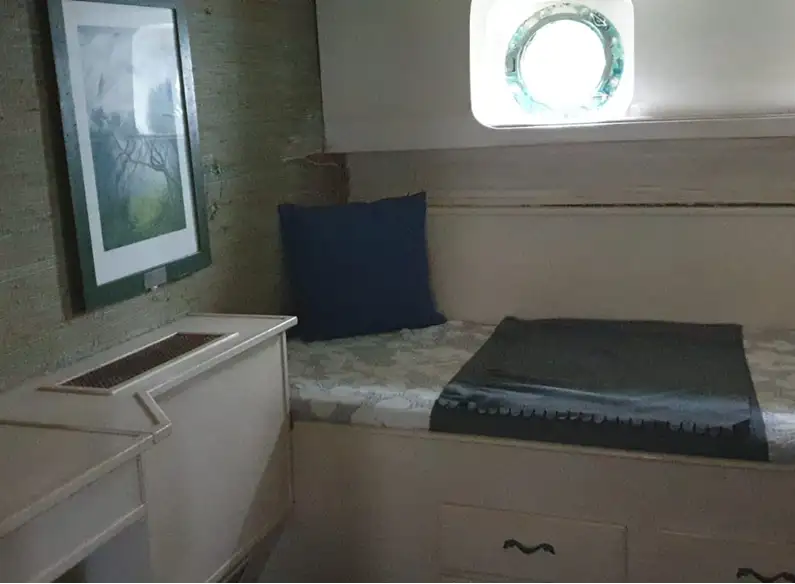 Kapal pesiar untuk dijual