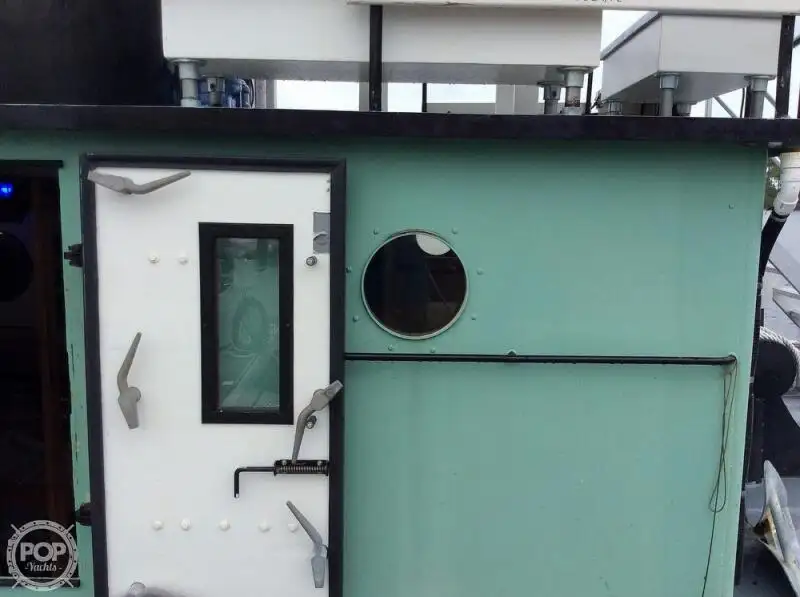 Kapal tunda untuk dijual