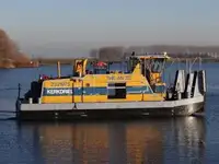 Kapal penarik dijual