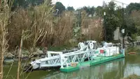 Kapal keruk untuk dijual