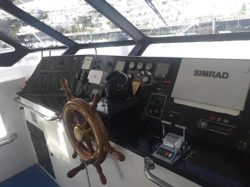 Kapal pesiar untuk dijual
