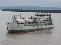 Kapal pengangkut LNG untuk dijual