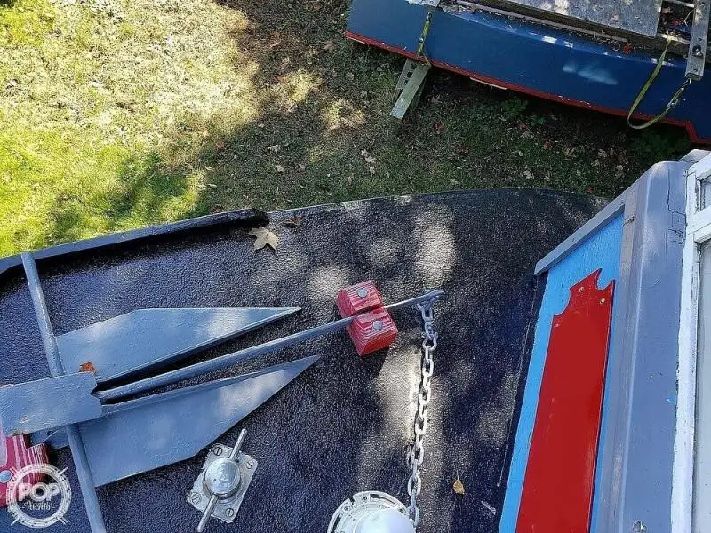 Kapal feri untuk dijual
