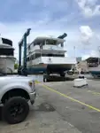 Kapal feri untuk dijual