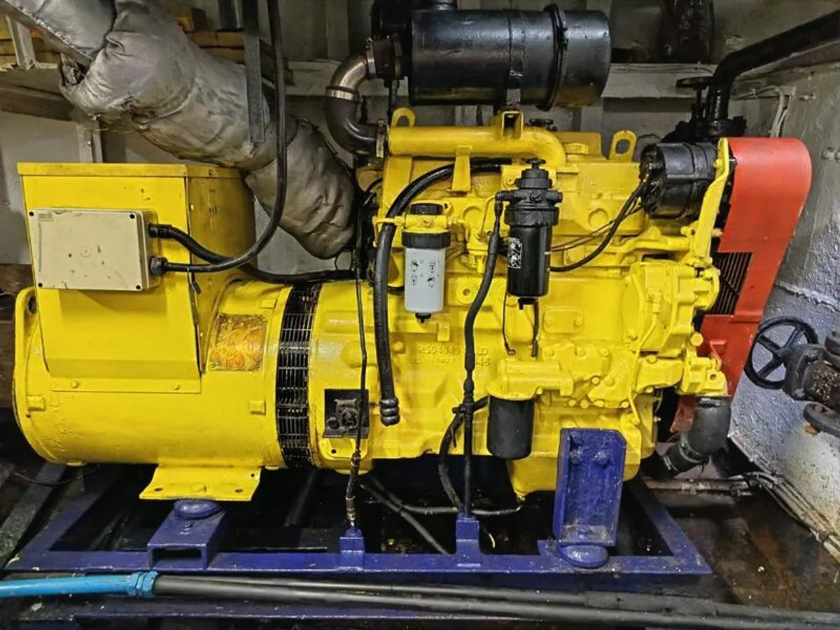 Kapal suplai untuk dijual